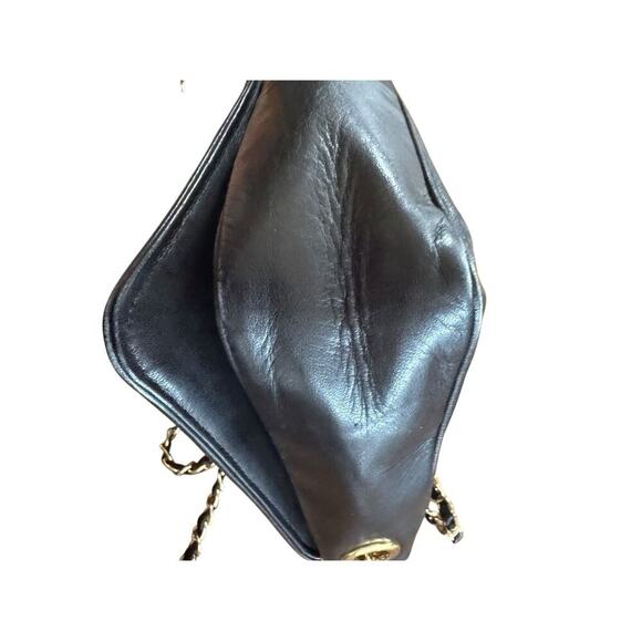 VTG Moschino Crossbody heart shape quilted lambskin Gold chain strap purse SOFT - Picture 15 of 16